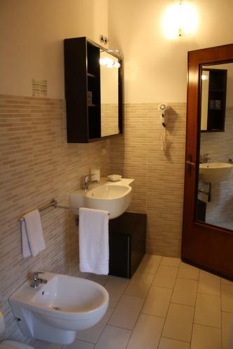 Hostal B&B 5 Sensi