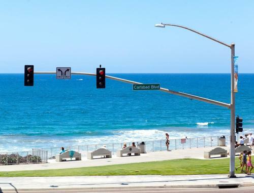 Apartamento Inviting Beachfront Condominium Resort In Carlstadt