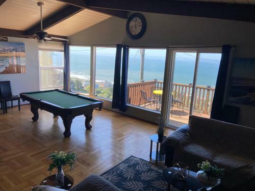Hostal Million Oceanview 4 Beds / 2 Baths