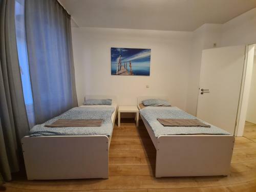 Hostal Apartment Caracalla