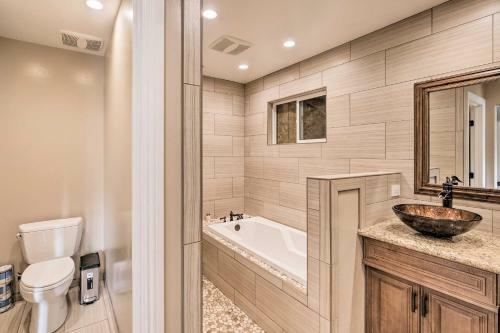 Luxe Escondido Home With Private Pool And Hot Tub