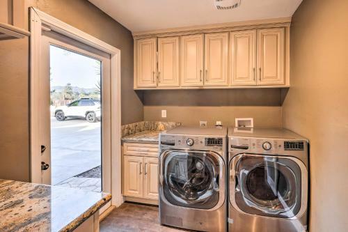 Luxe Escondido Home With Private Pool And Hot Tub