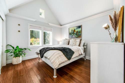 East Creek House