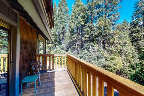 Yosemite Big Rock Cabin