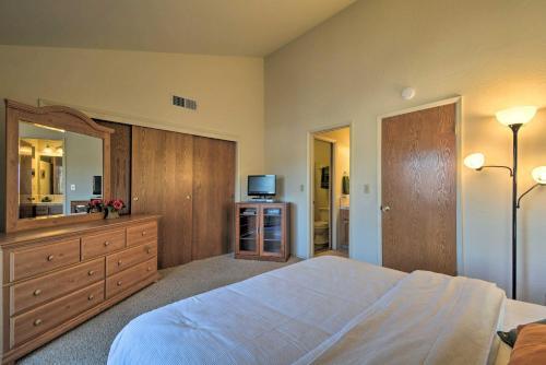 Cozy Groveland Townhome, Day Trip To Yosemite