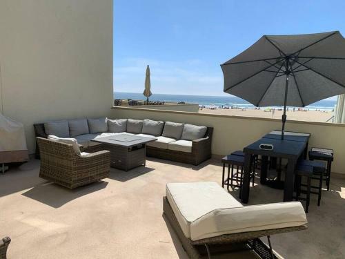 Apartamento 2br/2ba Condo On The Sand In Huntington Beach!