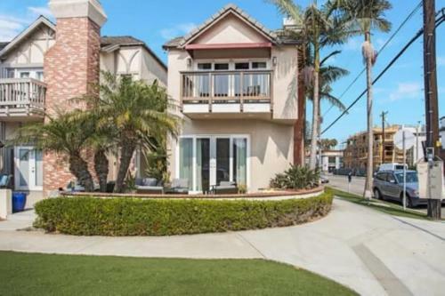 Villa 2nd Street Charm-beach, Pac City, Main St, Pier