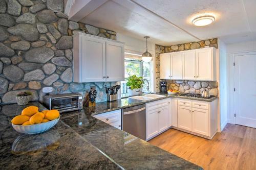 Ridgeline Retreat With Mountain Lake Views!