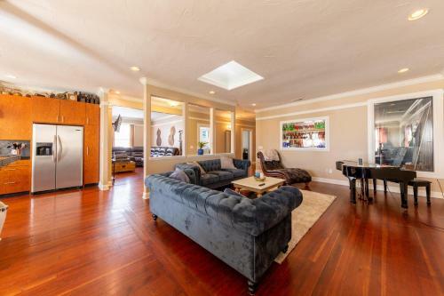 Apartamento Opulent Downtown Upstairs Loft
