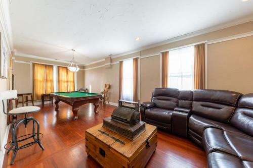 Apartamento Opulent Downtown Upstairs Loft