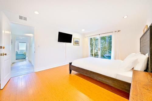 Pt Dume Bungalow I