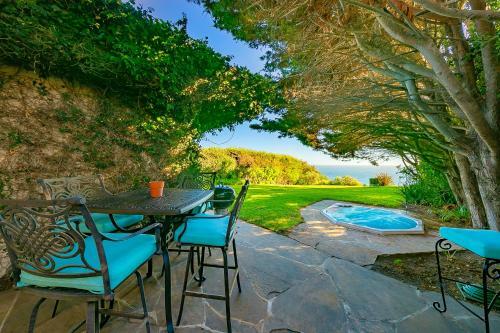 Pt Dume Bungalow I
