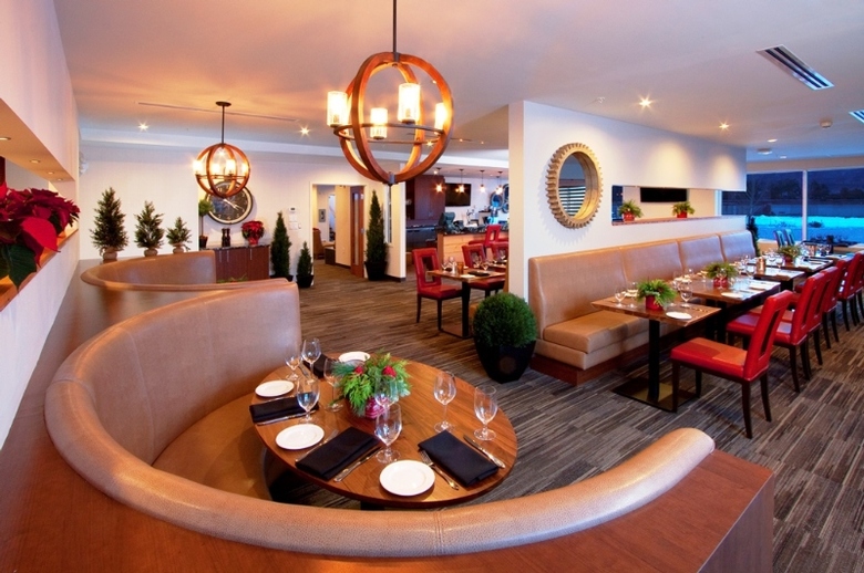 Hotel Amethyst Lodge
