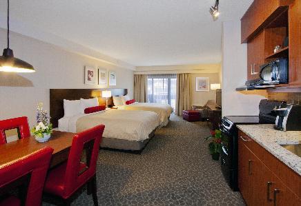 Hotel Amethyst Lodge