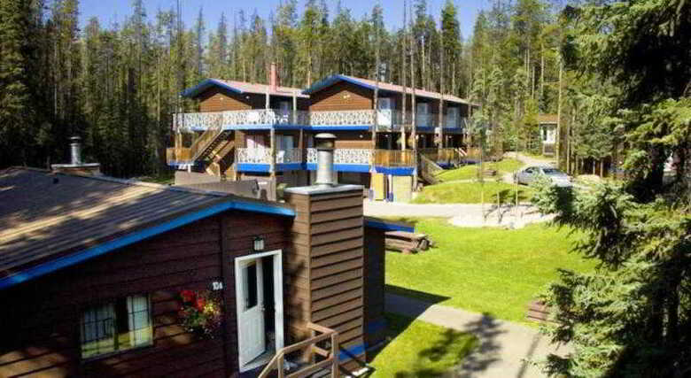 Hotel Sunwapta Falls Rocky Mountain Lodge