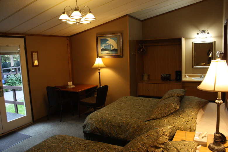 Hotel Sunwapta Falls Rocky Mountain Lodge