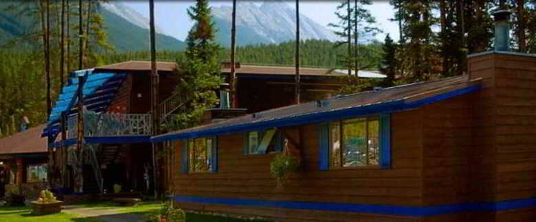 Hotel Sunwapta Falls Rocky Mountain Lodge