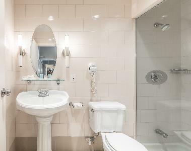 Hotel Days Inn Montreal Downtown