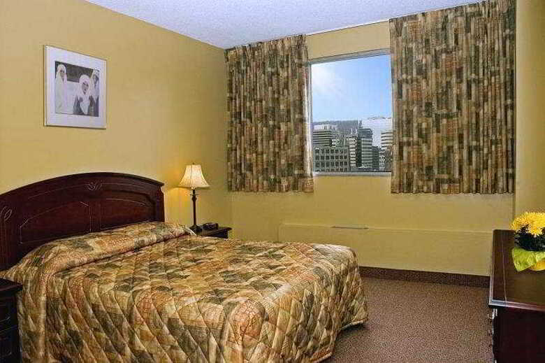Hotel La Tour Centre Ville