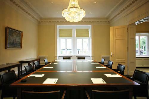 Hotel Bergstr�m L�neburg