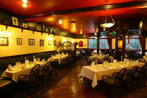 Jembo Park Hotel