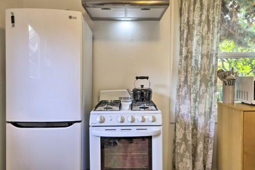 Apartamento Studio With Shared Deck And Yard - Near Stanford!