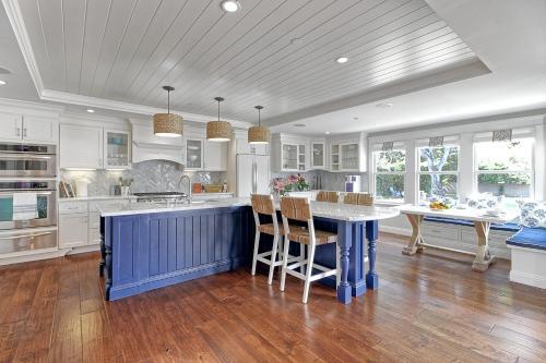 Montecito Luxe Home "location, Location, Location!!" Residence