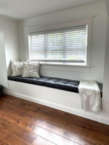 Montecito Luxe Home "location, Location, Location!!" Residence