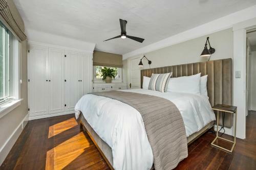 The Oxbow House - Designer 3bd/2ba Home