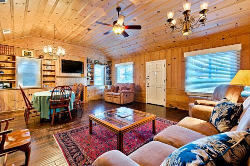Coral Beach House
