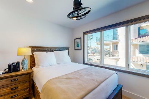 Luxury Balboa Home