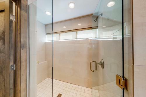 Luxury Balboa Home