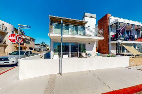 Luxury Balboa Home