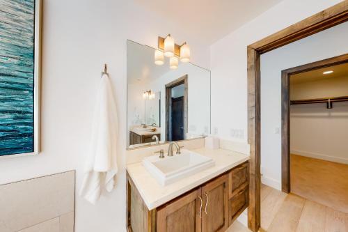 Luxury Balboa Home