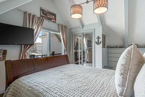 Cozy Beach Retreat