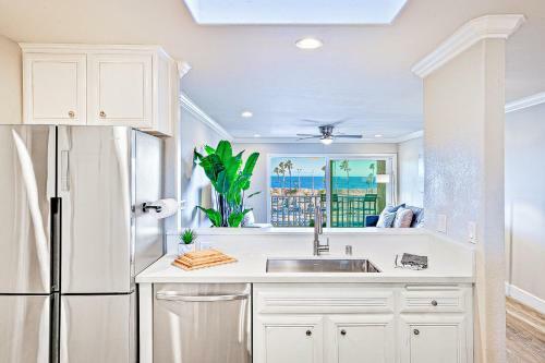Balboa Pier House
