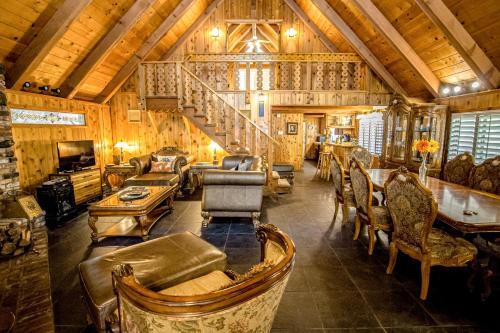 Yosemite Wonderland Chalet