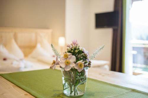 Hostal Almhof L�sser