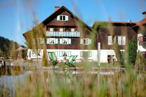 Hostal Almhof L�sser