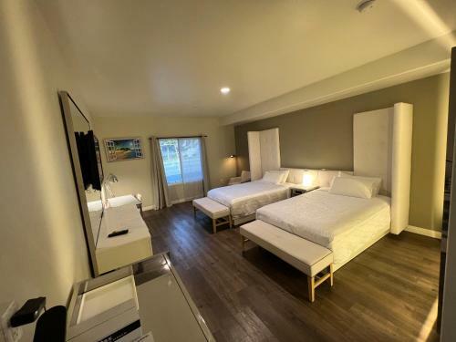 Hotel Aspire Inn & Suites