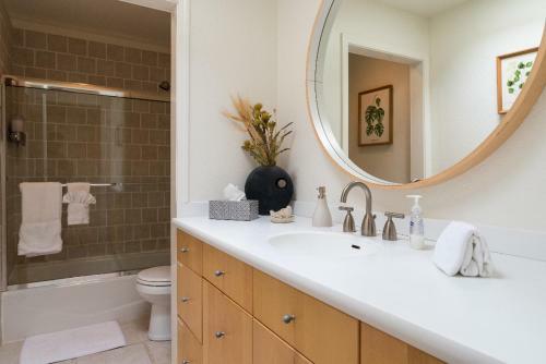Beach Front 5b/3bt 3200sq Huge Luxury Only 7 Miles From San Francisco