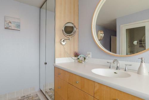 Beach Front 5b/3bt 3200sq Huge Luxury Only 7 Miles From San Francisco