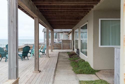 Beach Front 5b/3bt 3200sq Huge Luxury Only 7 Miles From San Francisco