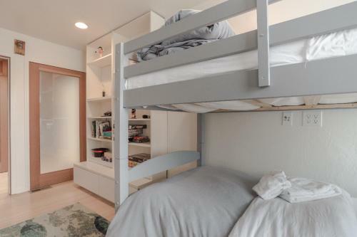 Beach Front 5b/3bt 3200sq Huge Luxury Only 7 Miles From San Francisco
