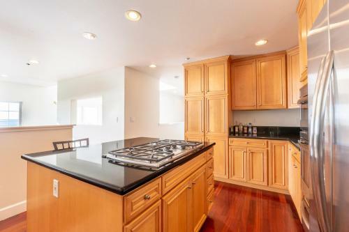 @ Marbella Lane Top Coastline Views, Family Friendly
