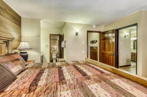 Meadow Ridge Condos