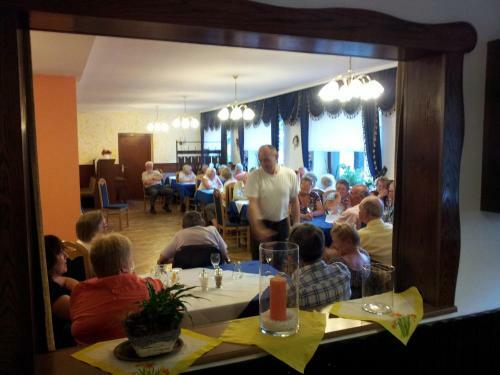 Hostal Hotel Adler Post