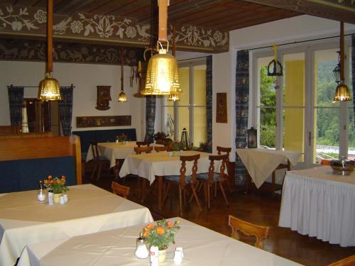 Hostal Hotel Krone