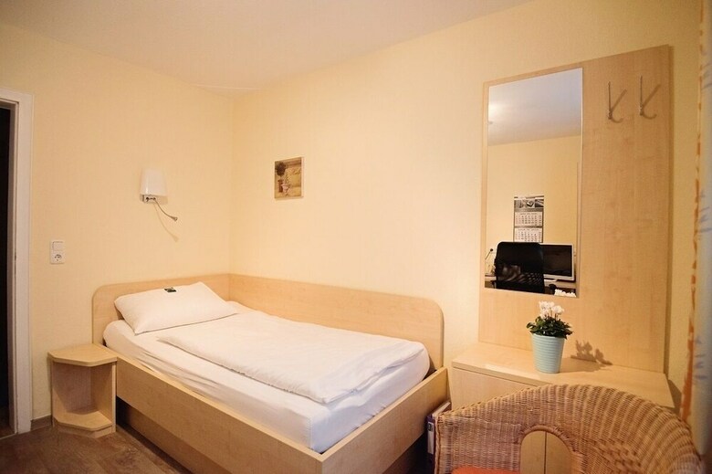 Hostal Hotel Am B�hmepark