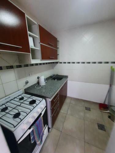 Apartamento Departamento Centro Con Cochera Amplia